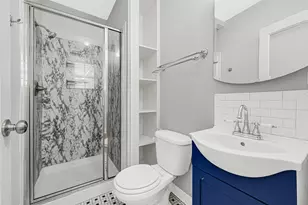 2302 Blodgett St, Houston, TX 77004 - Photo 33