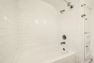 2302 Blodgett St, Houston, TX 77004 - Photo 47