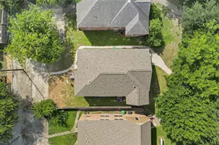 2302 Blodgett St, Houston, TX 77004 - Photo 5