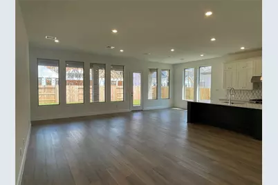 26334 Snowpeak Avenue, Katy, TX 77493 - Photo 5