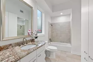 1117 Potomac Dr, Houston, TX 77057 - Photo 43