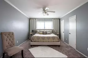2228 S Piney Point Rd, Houston, TX 77063 - Photo 7