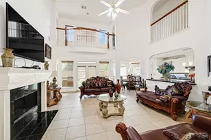 15103 Oldtown Bridge Ct, Sugar Land, TX 77498 - Photo 5