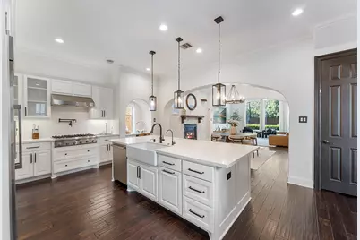 38 N Player Manor Circle, The Woodlands, TX 77382 - Photo 29