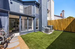 11229 Briar Forest Dr, Houston, TX 77042 - Photo 31