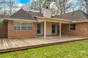 2460 Pebblebrook Cir, Conroe, TX 77384 - Photo 25