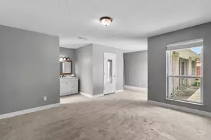11731 Flushing Meadows Dr, Houston, TX 77089 - Photo 17