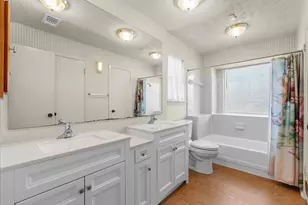 2790 Pinewood Dr, League City, TX 77573 - Photo 17