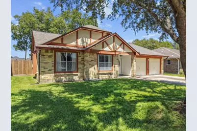 2790 Pinewood Drive, League City, TX 77573 - Photo 3