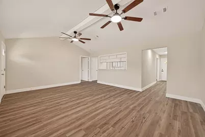 5401 Bayou Drive, Dickinson, TX 77539 - Photo 5