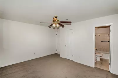4809 39th Street, Dickinson, TX 77539 - Photo 17