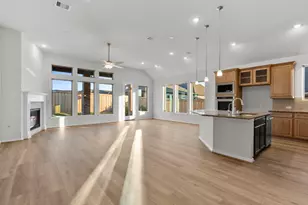 13718 Tranquila Vis Dr, Cypress, TX 77433 - Photo 11