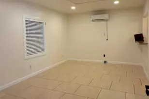 3807 Brock St, Houston, TX 77023 - Photo 3