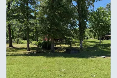 141 W Lakeside Drive, Huntsville, TX 77320 - Photo 7