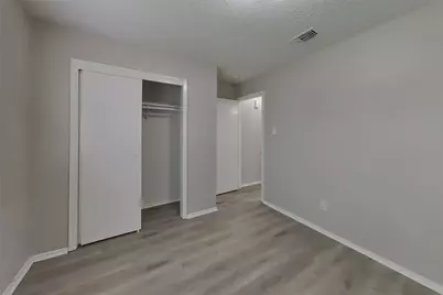14831 Waterside Drive, Houston, TX 77015 - Photo 11