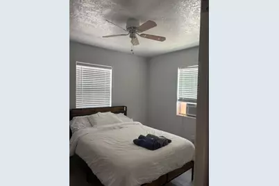 6734 Burkett Street #4, Houston, TX 77021 - Photo 9