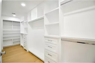 702 Azaleadell Dr, Houston, TX 77018 - Photo 31