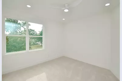 702 Azaleadell Dr, Houston, TX 77018 - Photo 37