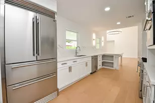 702 Azaleadell Dr, Houston, TX 77018 - Photo 17