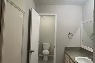 11507 Meadow Ln, Houston, TX 77477 - Photo 13
