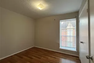 11507 Meadow Ln, Houston, TX 77477 - Photo 9