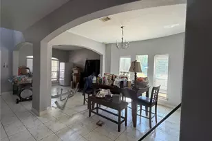 9907 Lynnwood Dr, Baytown, TX 77521 - Photo 7