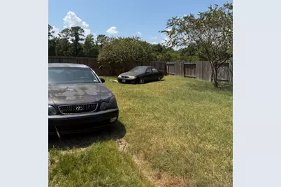 9907 Lynnwood Drive, Baytown, TX 77521 - Photo 35