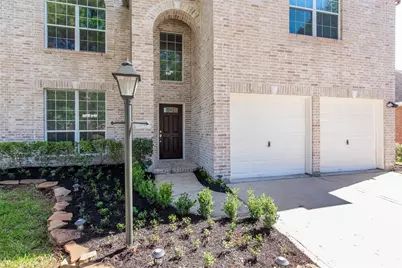 2911 Ledgeside Court, Katy, TX 77494 - Photo 3