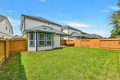 15447 Foresail Lane, Houston, TX 77053 - Photo 33