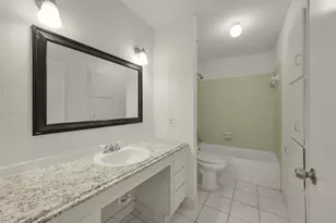 1917 Augusta Dr, Houston, TX 77057 - Photo 13