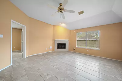 9135 Reagan Meadow Court, Houston, TX 77064 - Photo 11