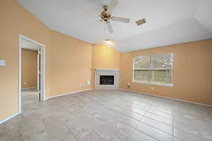 9135 Reagan Meadow Ct, Houston, TX 77064 - Photo 11