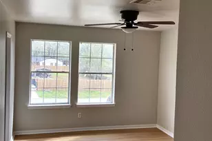 10445 Wicklowe St, Houston, TX 77016 - Photo 23