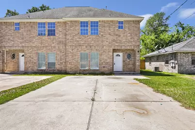 10445 Wicklowe Street #1, Houston, TX 77016 - Photo 3