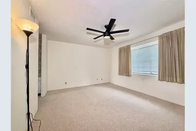 11002 Hammerly Boulevard #88, Houston, TX 77043 - Photo 9