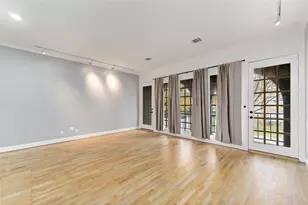 2002 Fairview Ave, Houston, TX 77019 - Photo 7