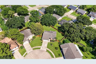 9902 Jademont Lane, Houston, TX 77070 - Photo 7