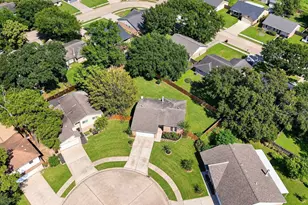 9902 Jademont Ln, Houston, TX 77070 - Photo 7