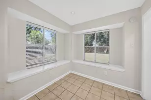 9902 Jademont Ln, Houston, TX 77070 - Photo 15