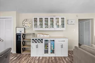 218 Barracuda St, Bayou Vista, TX 77563 - Photo 11