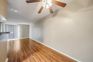 2501 Gulf Freeway, Dickinson, TX 77539 - Photo 23