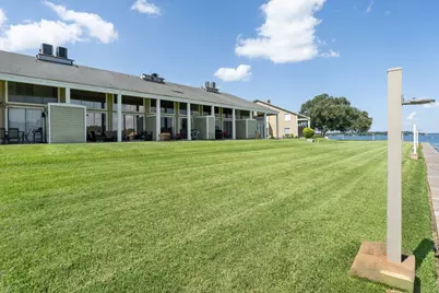 68 April Point S Unit E68 Drive S, Conroe, TX 77356 - Photo 35