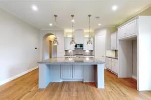 8870 Van Allen Dr, Spring, TX 77381 - Photo 7