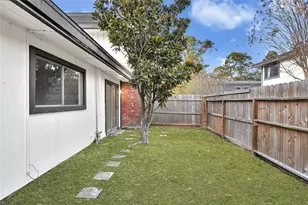 12040 Mighty Oak Dr, Houston, TX 77066 - Photo 33