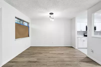 12040 Mighty Oak Drive, Houston, TX 77066 - Photo 11