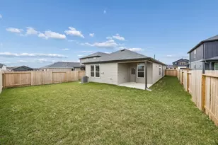 610 Amber Fls Dr, Montgomery, TX 77356 - Photo 25