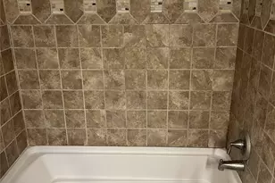 7309 S Railroad Ave, Hitchcock, TX 77563 - Photo 5