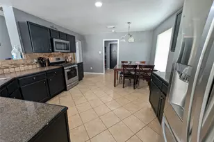 714 N Vista Dr, Houston, TX 77073 - Photo 3