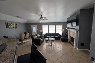 714 N Vista Dr, Houston, TX 77073 - Photo 5