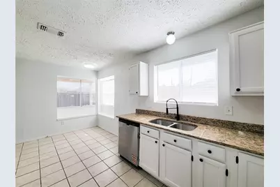 8514 Opalwood Court, Humble, TX 77338 - Photo 13